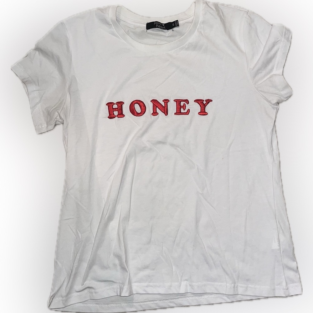 Paper heart honey embroidered white graphic tee shirt